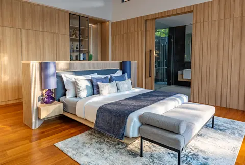 AVANA villa: master bedroom