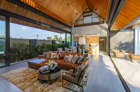 AVANA villa: living room in late afternoon light